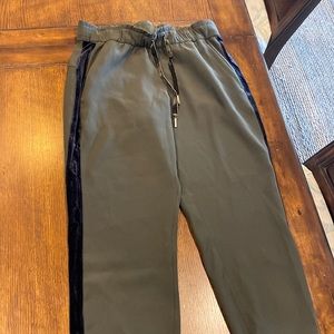 Lululemon On The Fly Joggers